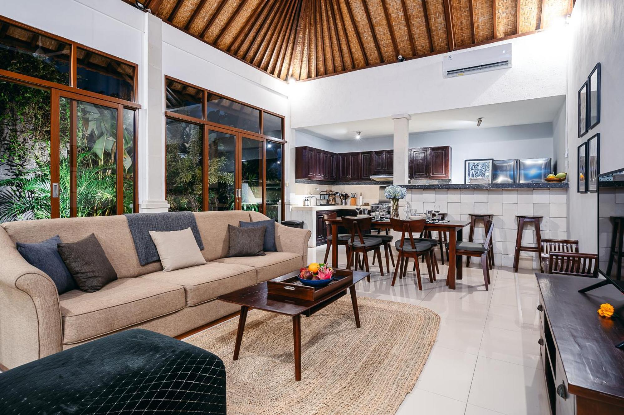קנגו Mahayana Villa Batu Belig - Close To The Beach מראה חיצוני תמונה