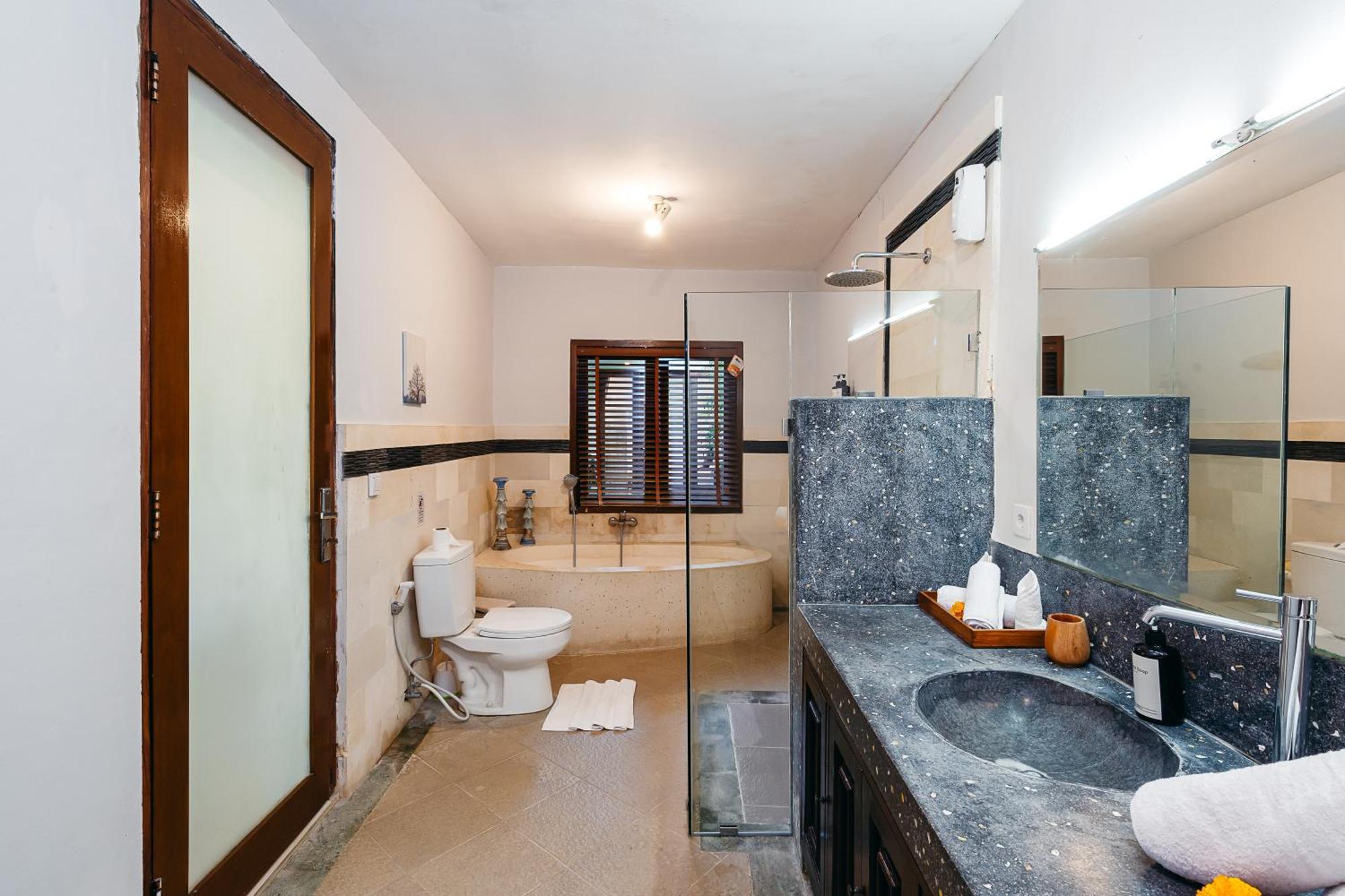 קנגו Mahayana Villa Batu Belig - Close To The Beach מראה חיצוני תמונה