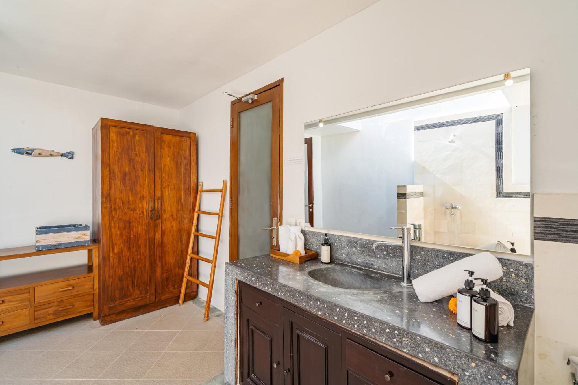 קנגו Mahayana Villa Batu Belig - Close To The Beach מראה חיצוני תמונה